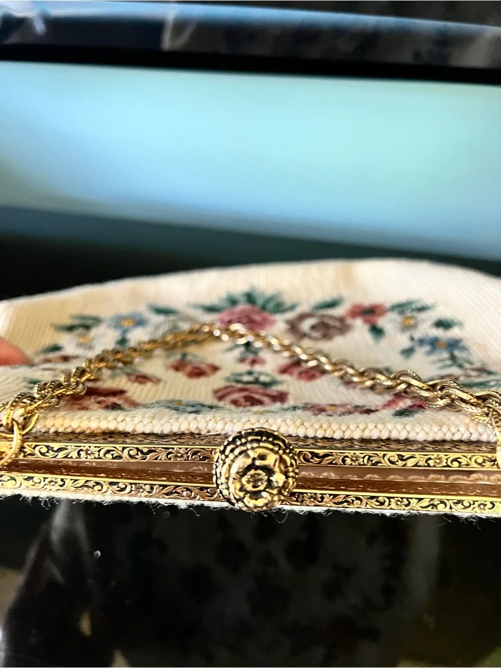 Vintage Floral Beaded White Handbag with Gold Chain Handle